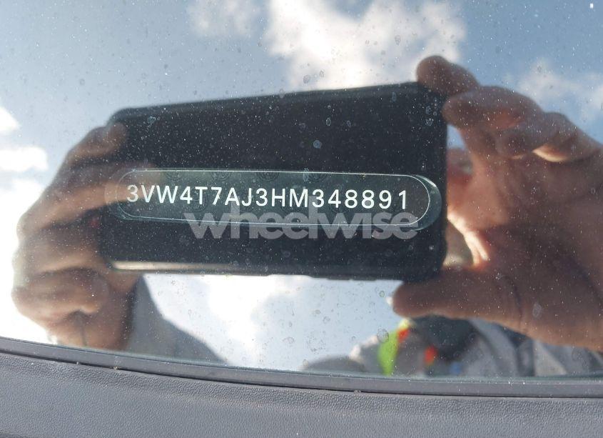 Photo 9 of 2017 Volkswagen Jetta GLI (VIN 3VW4T7AJ3HM348891)