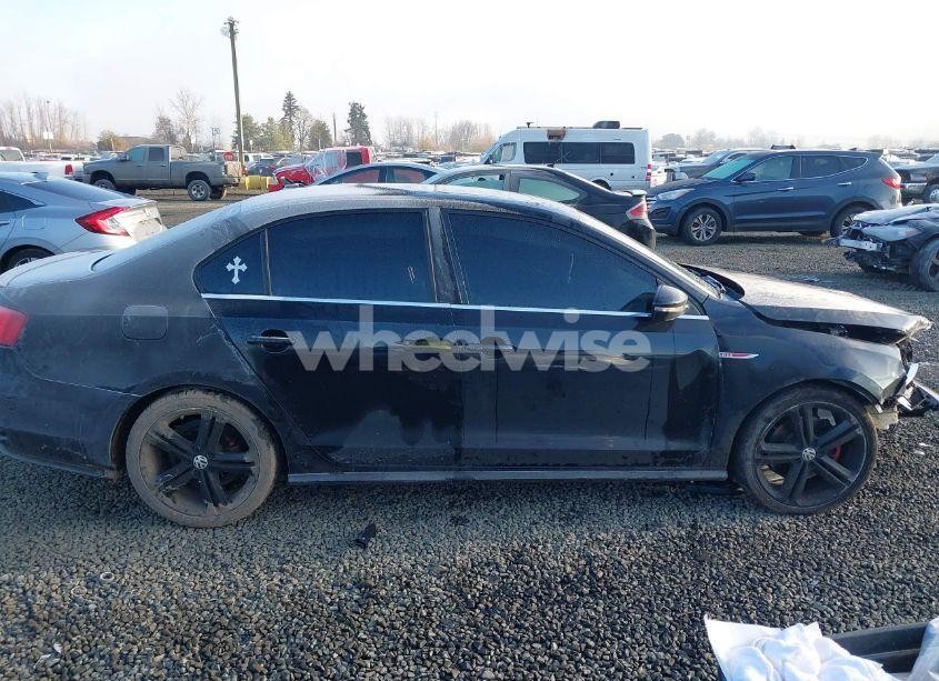 Photo 13 of 2016 Volkswagen Jetta 2.0T GLI SE (VIN 3VW4T7AJ4GM334755)