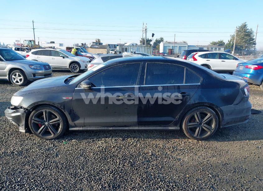 Photo 14 of 2016 Volkswagen Jetta 2.0T GLI SE (VIN 3VW4T7AJ4GM334755)