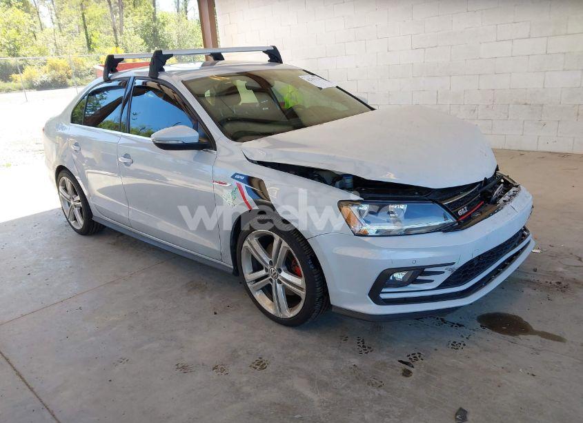 2017 Volkswagen Jetta GLI (VIN 3VW4T7AJ4HM407124) main photo