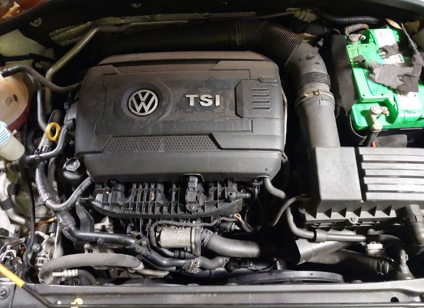 Photo 10 of 2015 Volkswagen Jetta 2.0T GLI SE (VIN 3VW4T7AJ5FM419084)