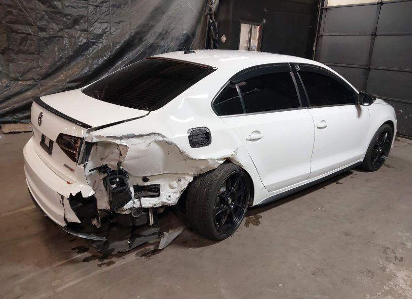 Photo 4 of 2015 Volkswagen Jetta 2.0T GLI SE (VIN 3VW4T7AJ5FM419084)