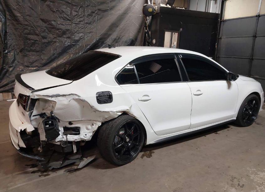 Photo 6 of 2015 Volkswagen Jetta 2.0T GLI SE (VIN 3VW4T7AJ5FM419084)