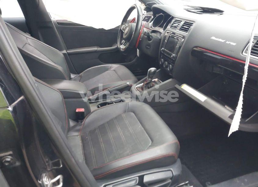 Photo 5 of 2017 Volkswagen Jetta GLI (VIN 3VW4T7AJ5HM362744)