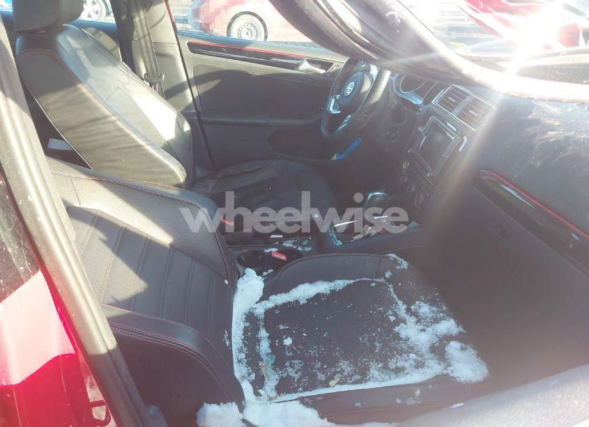 Photo 5 of 2017 Volkswagen Jetta GLI (VIN 3VW4T7AJ5HM410386)