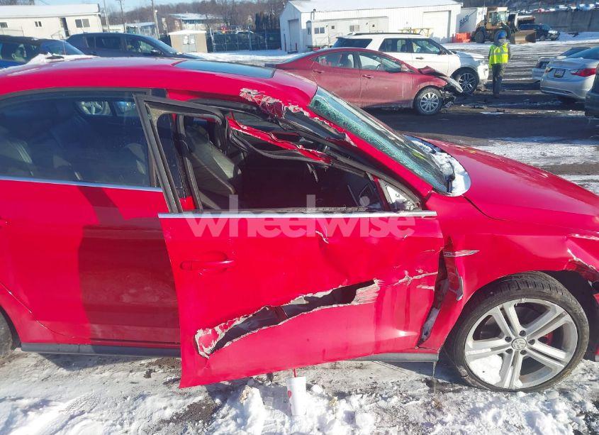 Photo 6 of 2017 Volkswagen Jetta GLI (VIN 3VW4T7AJ5HM410386)