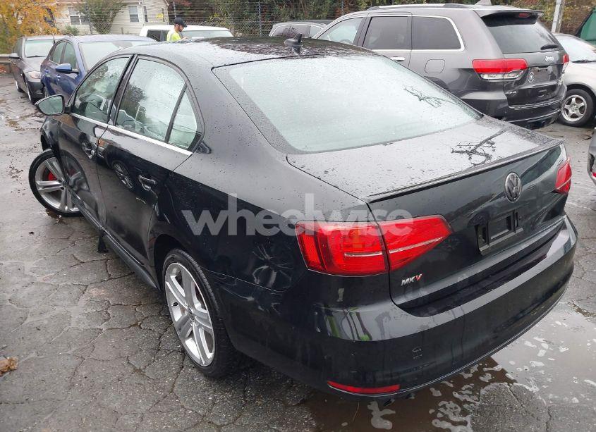 Photo 3 of 2015 Volkswagen Jetta 2.0T GLI SEL (VIN 3VW4T7AJ6FM334433)