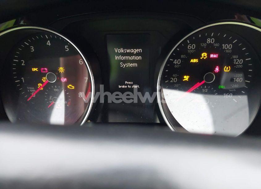 Photo 7 of 2015 Volkswagen Jetta 2.0T GLI SEL (VIN 3VW4T7AJ6FM334433)