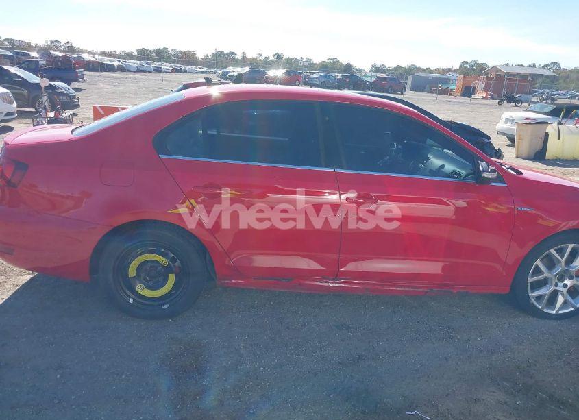 Photo 13 of 2014 Volkswagen Jetta GLI EDITION 30 W/NAV (VIN 3VW4T7AJ8EM325201)