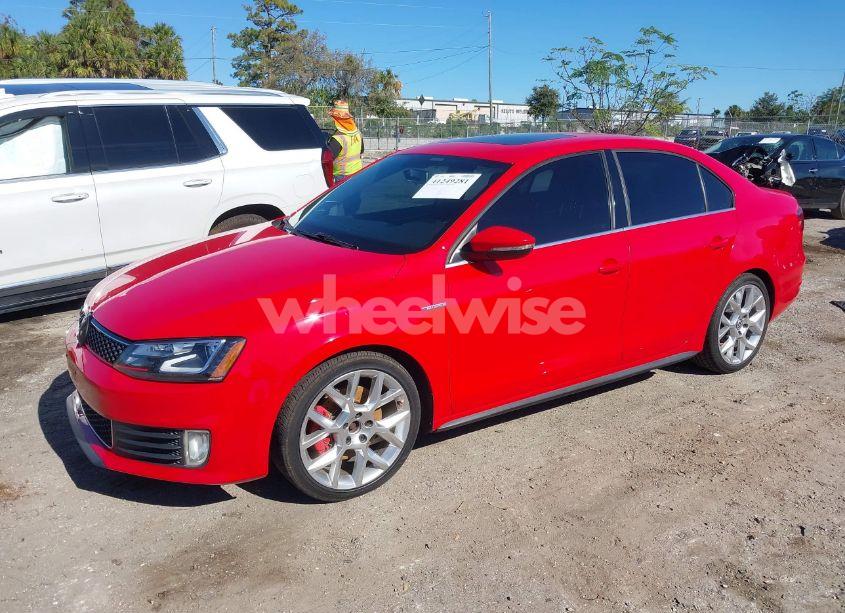 Photo 2 of 2014 Volkswagen Jetta GLI EDITION 30 W/NAV (VIN 3VW4T7AJ8EM325201)