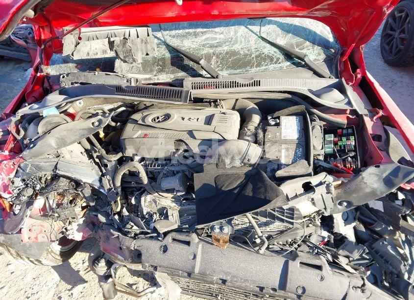 Photo 10 of 2015 Volkswagen Jetta 2.0T GLI SEL (VIN 3VW4T7AJ8FM329430)