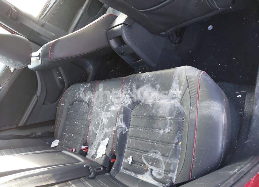 Photo 8 of 2015 Volkswagen Jetta 2.0T GLI SEL (VIN 3VW4T7AJ8FM329430)