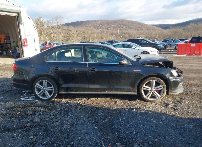 Photo 13 of 2016 Volkswagen Jetta 2.0T GLI SEL (VIN 3VW4T7AJ8GM319241)