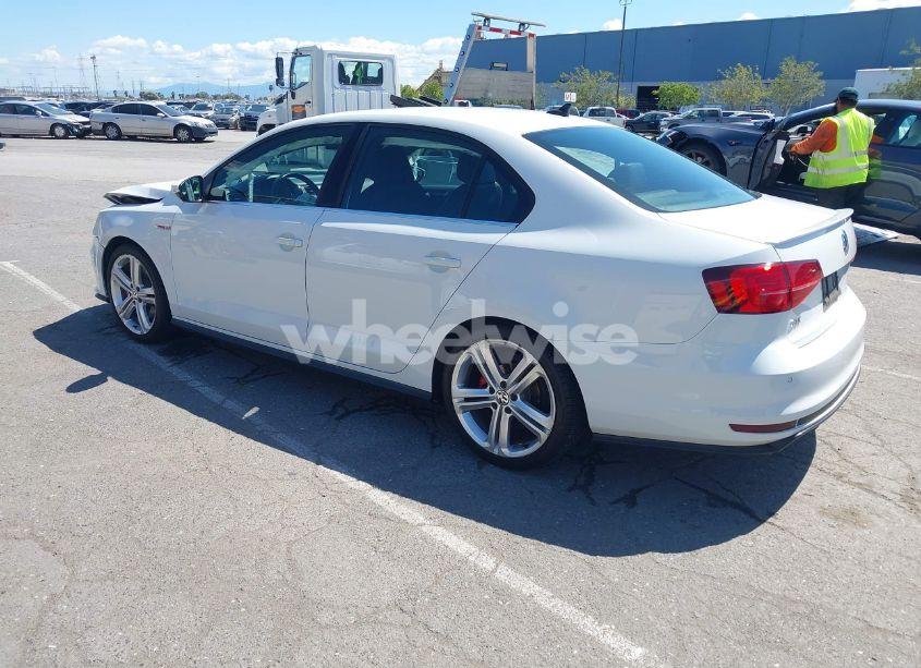 Photo 3 of 2016 Volkswagen Jetta 2.0T GLI SE (VIN 3VW4T7AJ8GM346116)