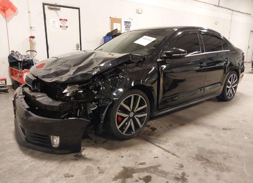 Photo 2 of 2013 Volkswagen Jetta GLI AUTOBAHN W/NAV (VIN 3VW4T7AJ9DM304078)