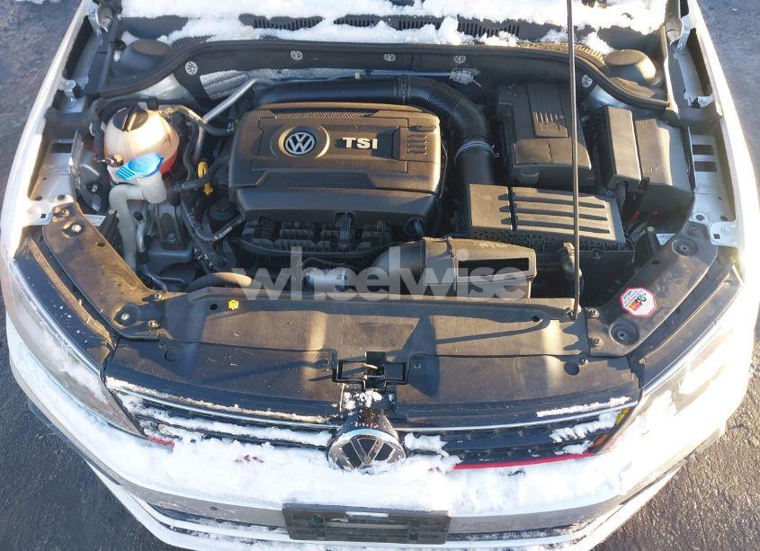 Photo 10 of 2016 Volkswagen Jetta 2.0T GLI SEL (VIN 3VW4T7AJ9GM356895)