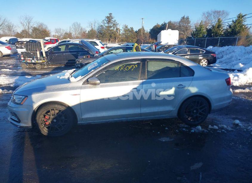 Photo 14 of 2016 Volkswagen Jetta 2.0T GLI SEL (VIN 3VW4T7AJ9GM356895)