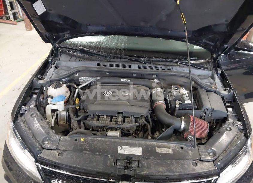 Photo 10 of 2017 Volkswagen Jetta GLI (VIN 3VW4T7AJXHM374422)