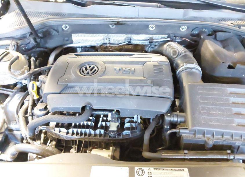 Photo 10 of 2015 Volkswagen Golf GTI 2.0T AUTOBAHN 4-DOOR (VIN 3VW4T7AU0FM009027)