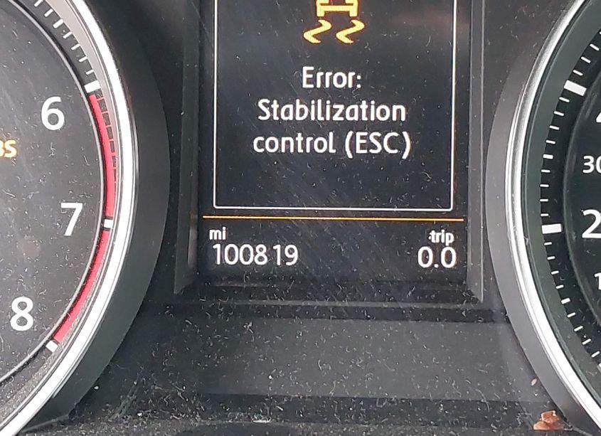 Photo 15 of 2015 Volkswagen Golf GTI 2.0T SE 4-DOOR (VIN 3VW4T7AU0FM090756)