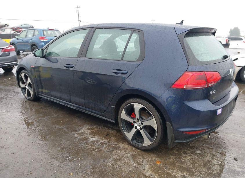 Photo 3 of 2015 Volkswagen Golf GTI 2.0T SE 4-DOOR (VIN 3VW4T7AU0FM090756)