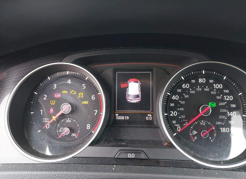 Photo 7 of 2015 Volkswagen Golf GTI 2.0T SE 4-DOOR (VIN 3VW4T7AU0FM090756)