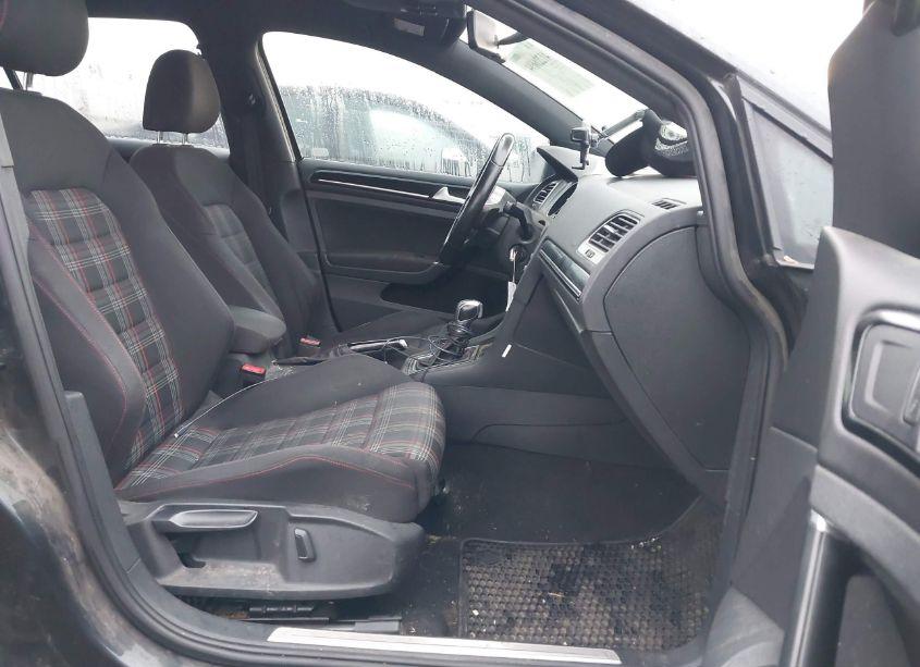 Photo 5 of 2017 Volkswagen Golf GTI AUTOBAHN 4-DOOR/S 4-DOOR/SE 4-DOOR/SPORT 4-DOOR (VIN 3VW4T7AU0HM050891)
