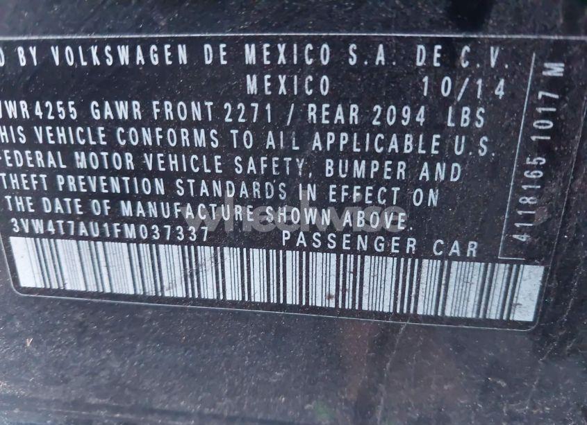 Photo 9 of 2015 Volkswagen Golf GTI 2.0T SE 4-DOOR (VIN 3VW4T7AU1FM037337)
