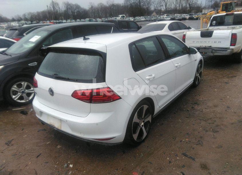 Photo 4 of 2015 Volkswagen Golf GTI 2.0T SE 4-DOOR (VIN 3VW4T7AU1FM082942)