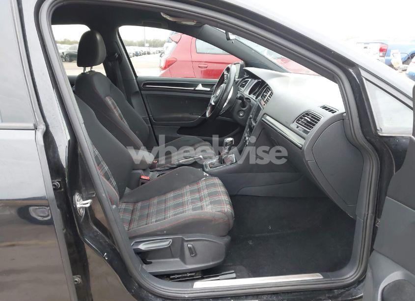 Photo 5 of 2017 Volkswagen Golf GTI AUTOBAHN 4-DOOR/S 4-DOOR/SE 4-DOOR/SPORT 4-DOOR (VIN 3VW4T7AU1HM067506)