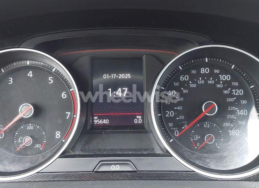 Photo 7 of 2017 Volkswagen Golf GTI AUTOBAHN 4-DOOR/S 4-DOOR/SE 4-DOOR/SPORT 4-DOOR (VIN 3VW4T7AU1HM067506)