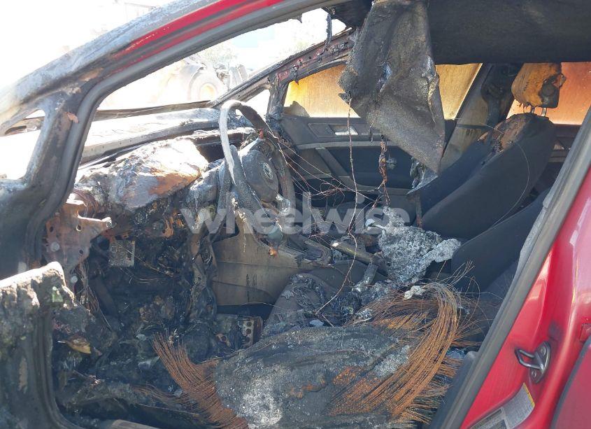 Photo 5 of 2015 Volkswagen Golf GTI 2.0T S 4-DOOR (VIN 3VW4T7AU2FM031756)