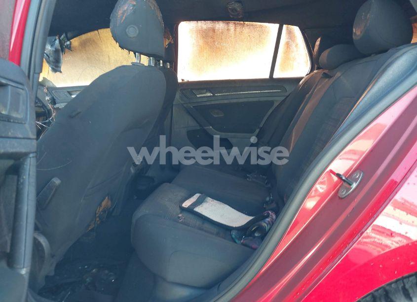 Photo 8 of 2015 Volkswagen Golf GTI 2.0T S 4-DOOR (VIN 3VW4T7AU2FM031756)