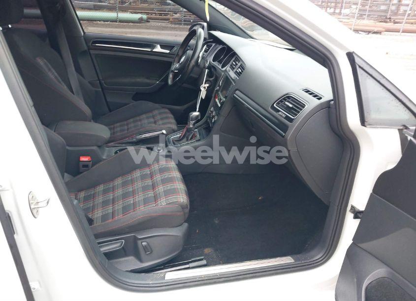 Photo 5 of 2017 Volkswagen Golf GTI AUTOBAHN 4-DOOR/S 4-DOOR/SE 4-DOOR/SPORT 4-DOOR (VIN 3VW4T7AU2HM070186)