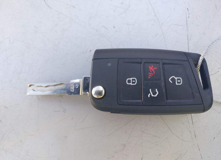 Photo 11 of 2017 Volkswagen Golf GTI AUTOBAHN 4-DOOR/S 4-DOOR/SE 4-DOOR/SPORT 4-DOOR (VIN 3VW4T7AU2HM072679)