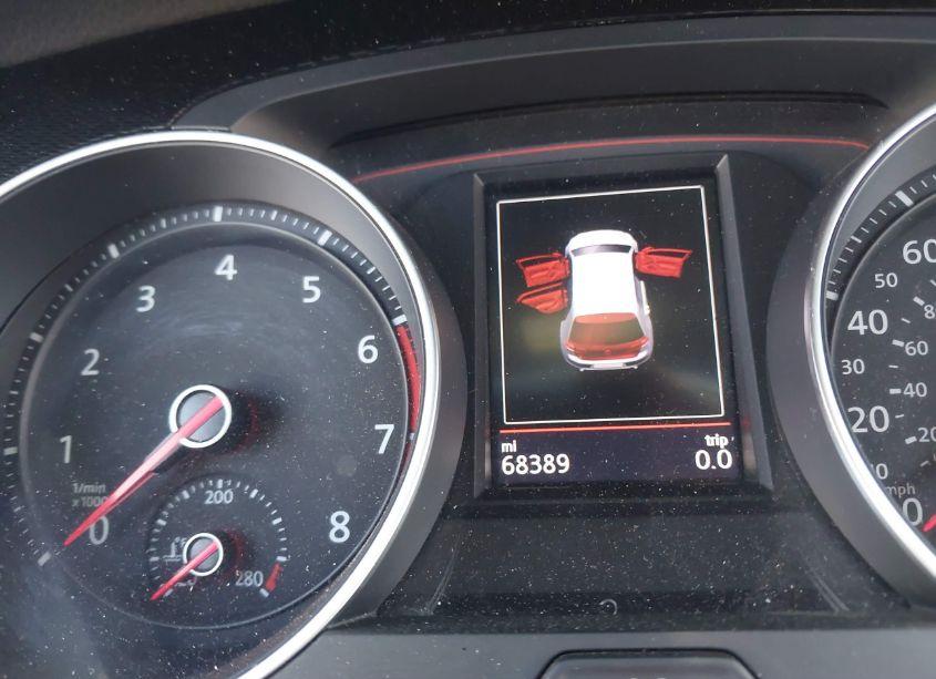 Photo 7 of 2017 Volkswagen Golf GTI AUTOBAHN 4-DOOR/S 4-DOOR/SE 4-DOOR/SPORT 4-DOOR (VIN 3VW4T7AU2HM072679)