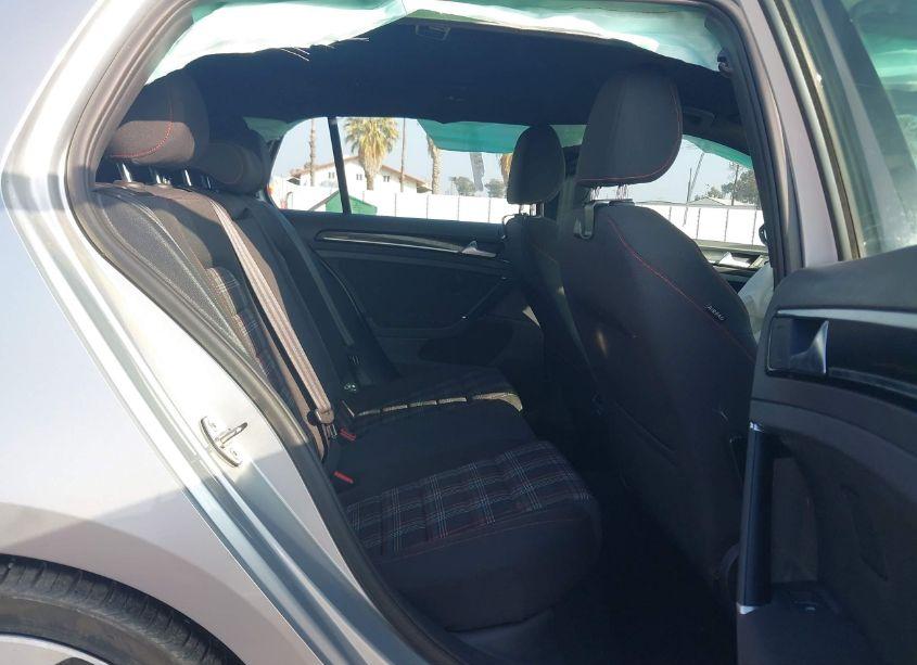 Photo 8 of 2017 Volkswagen Golf GTI AUTOBAHN 4-DOOR/S 4-DOOR/SE 4-DOOR/SPORT 4-DOOR (VIN 3VW4T7AU2HM072679)