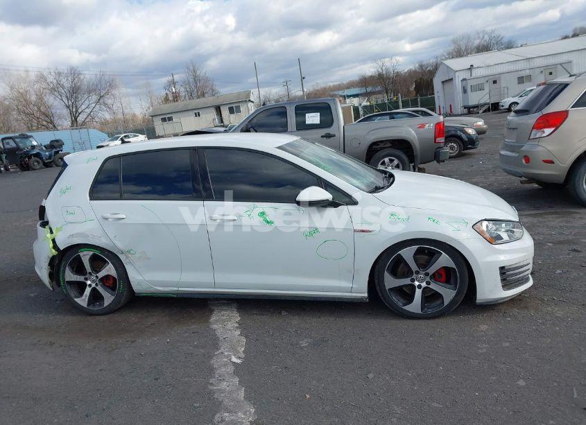 Photo 13 of 2017 Volkswagen Golf GTI AUTOBAHN 4-DOOR/S 4-DOOR/SE 4-DOOR/SPORT 4-DOOR (VIN 3VW4T7AU2HM074030)