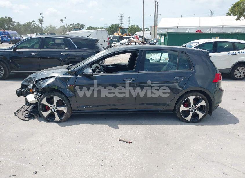 Photo 14 of 2015 Volkswagen Golf GTI 2.0T AUTOBAHN 4-DOOR (VIN 3VW4T7AU3FM029403)