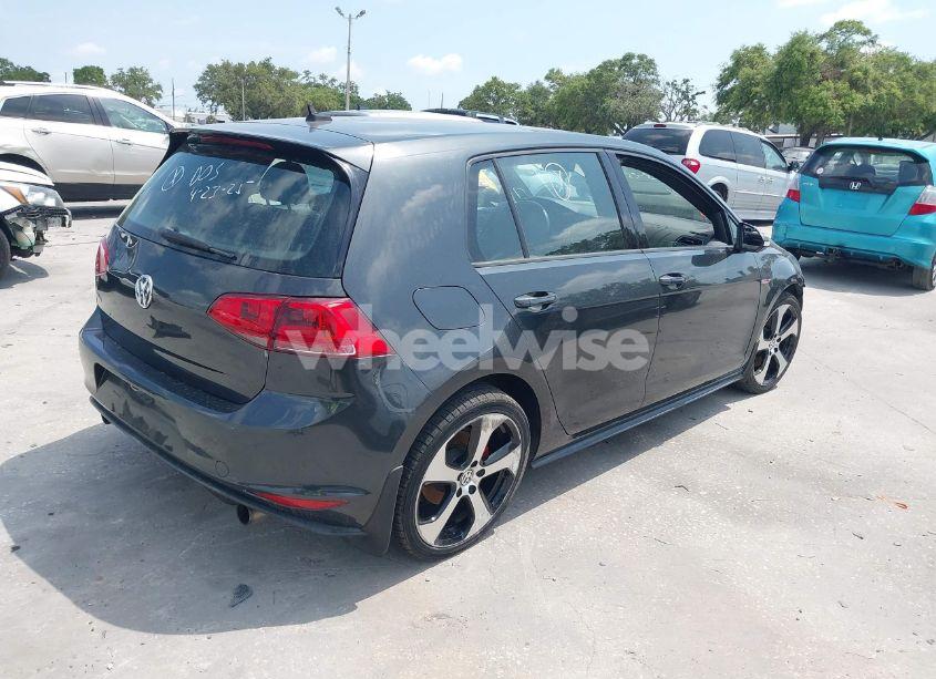 Photo 4 of 2015 Volkswagen Golf GTI 2.0T AUTOBAHN 4-DOOR (VIN 3VW4T7AU3FM029403)