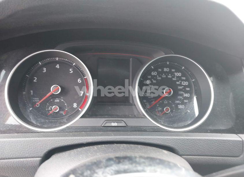 Photo 7 of 2015 Volkswagen Golf GTI 2.0T S 4-DOOR (VIN 3VW4T7AU4FM040376)