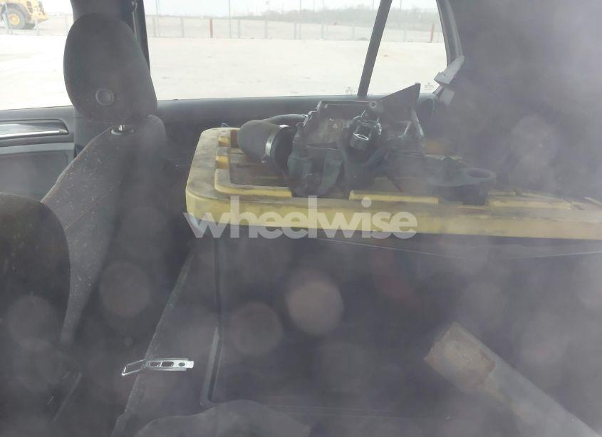 Photo 8 of 2015 Volkswagen Golf GTI 2.0T S 4-DOOR (VIN 3VW4T7AU4FM040376)