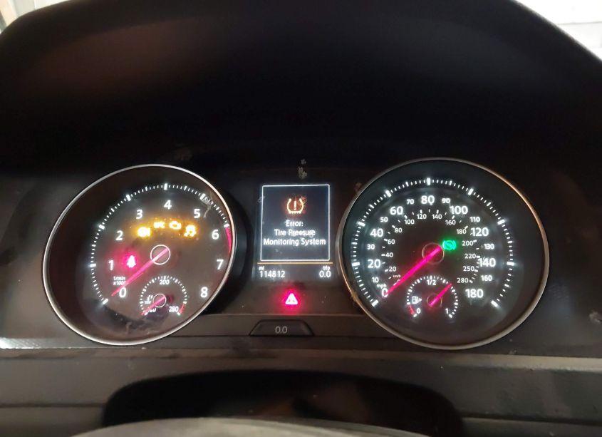 Photo 7 of 2015 Volkswagen Golf GTI 2.0T SE 4-DOOR (VIN 3VW4T7AU4FM061888)