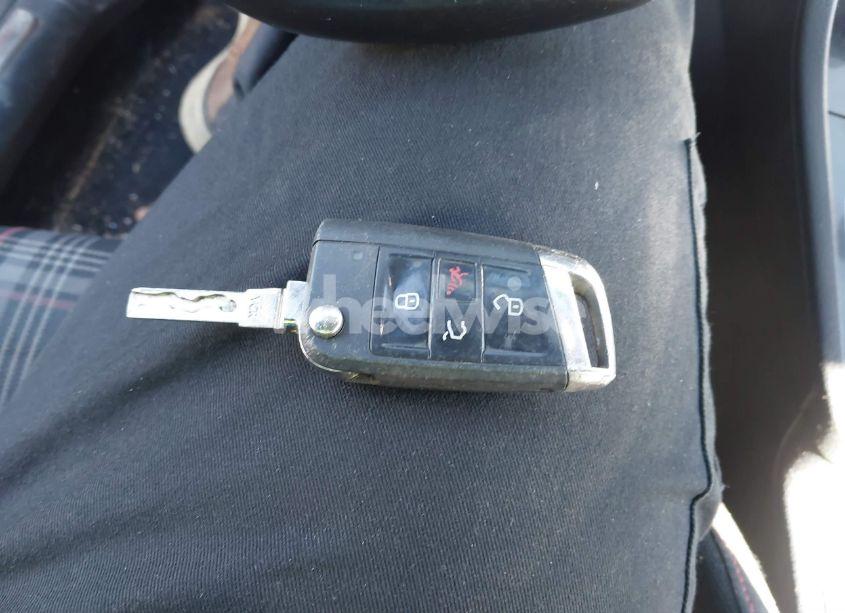 Photo 11 of 2016 Volkswagen Golf GTI S 4-DOOR (VIN 3VW4T7AU4GM059611)