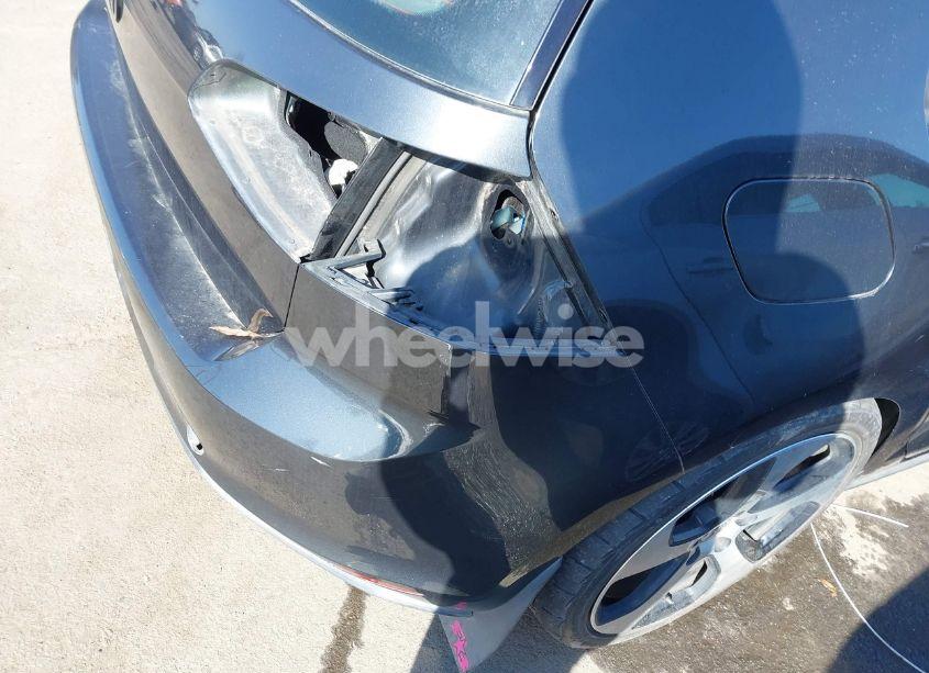 Photo 18 of 2016 Volkswagen Golf GTI S 4-DOOR (VIN 3VW4T7AU4GM059611)