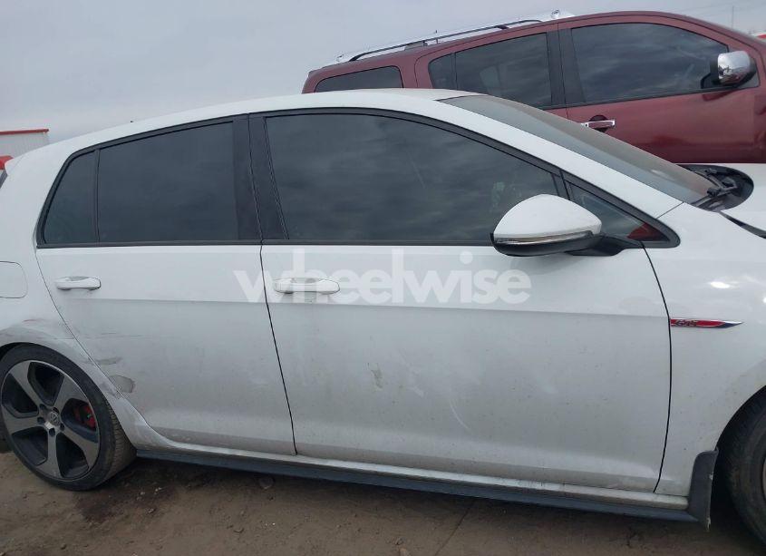 Photo 14 of 2017 Volkswagen Golf GTI AUTOBAHN 4-DOOR/S 4-DOOR/SE 4-DOOR/SPORT 4-DOOR (VIN 3VW4T7AU4HM069248)