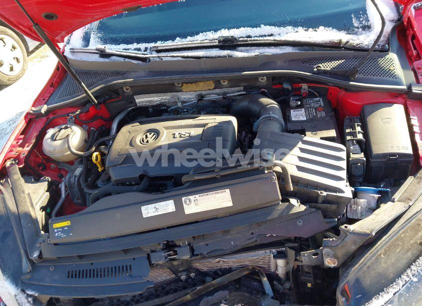 Photo 10 of 2015 Volkswagen Golf GTI 2.0T AUTOBAHN 4-DOOR (VIN 3VW4T7AU5FM017592)