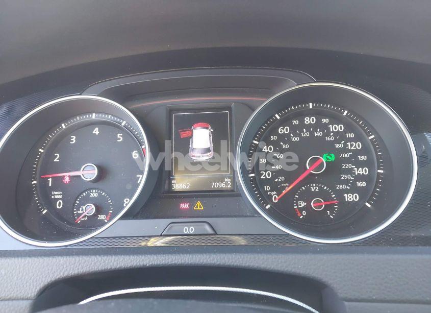 Photo 7 of 2015 Volkswagen Golf GTI 2.0T AUTOBAHN 4-DOOR (VIN 3VW4T7AU5FM034750)