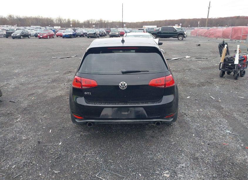 Photo 16 of 2015 Volkswagen Golf GTI 2.0T AUTOBAHN 4-DOOR (VIN 3VW4T7AU5FM045697)