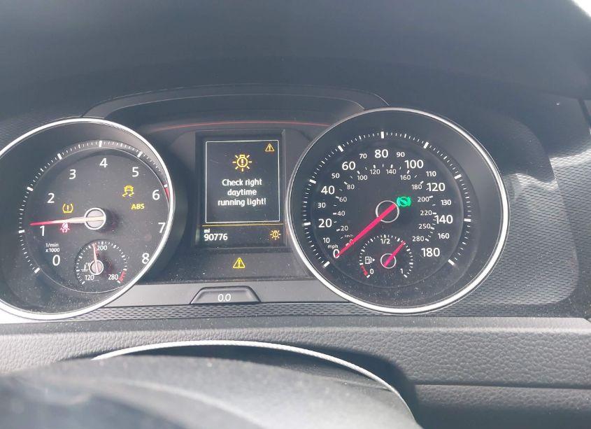 Photo 7 of 2015 Volkswagen Golf GTI 2.0T AUTOBAHN 4-DOOR (VIN 3VW4T7AU5FM045697)